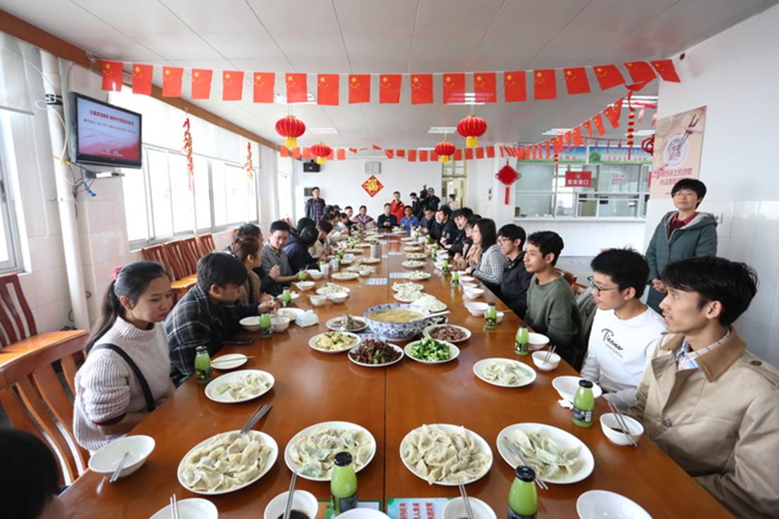 http://www.b60o.com/_upload/article/images/38/51/6a18a05d48a49096ce6f3eb5f626/eeba1288-c869-4ade-ab02-32cd476e2e40.jpg